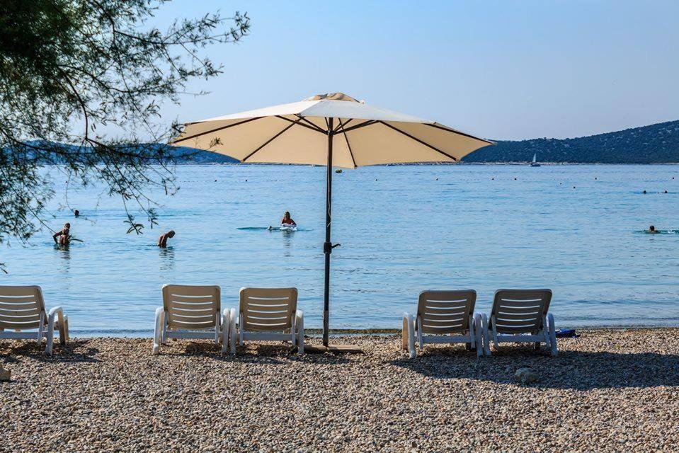 Stella Maris Apartments Водице Екстериор снимка