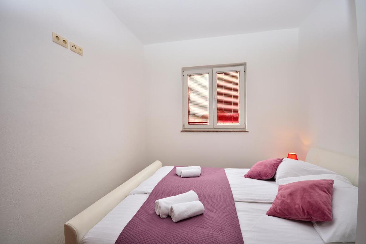 Stella Maris Apartments Водице Екстериор снимка