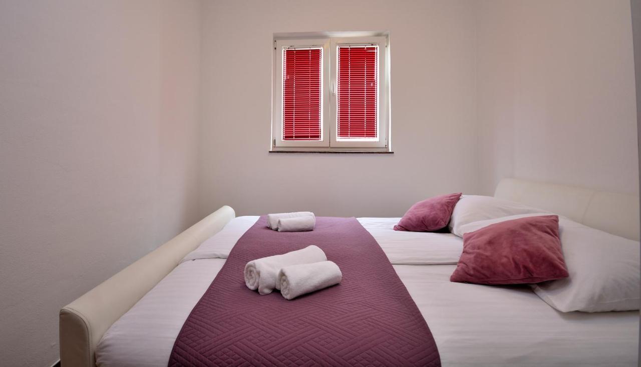 Stella Maris Apartments Водице Екстериор снимка