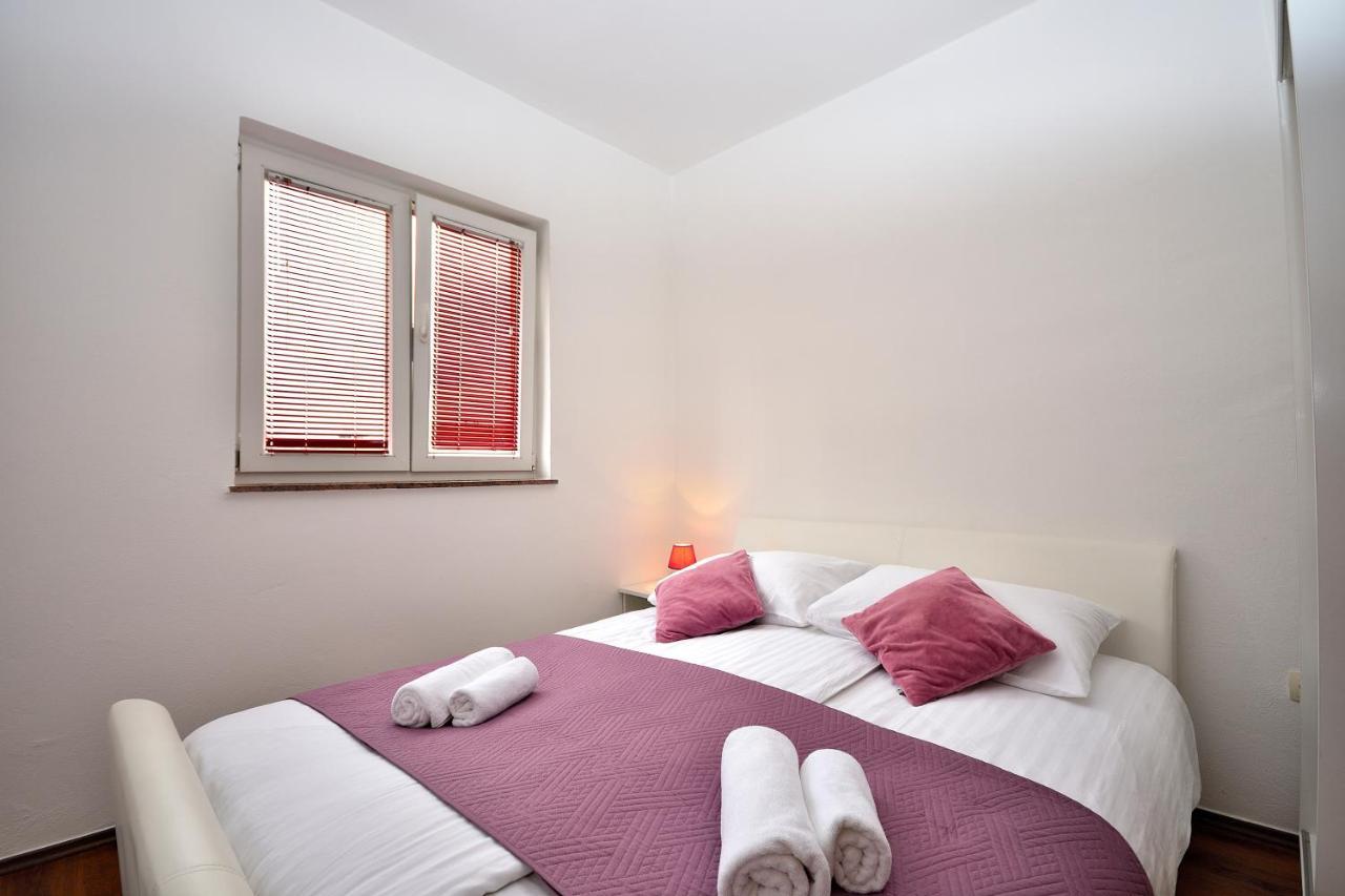 Stella Maris Apartments Водице Екстериор снимка