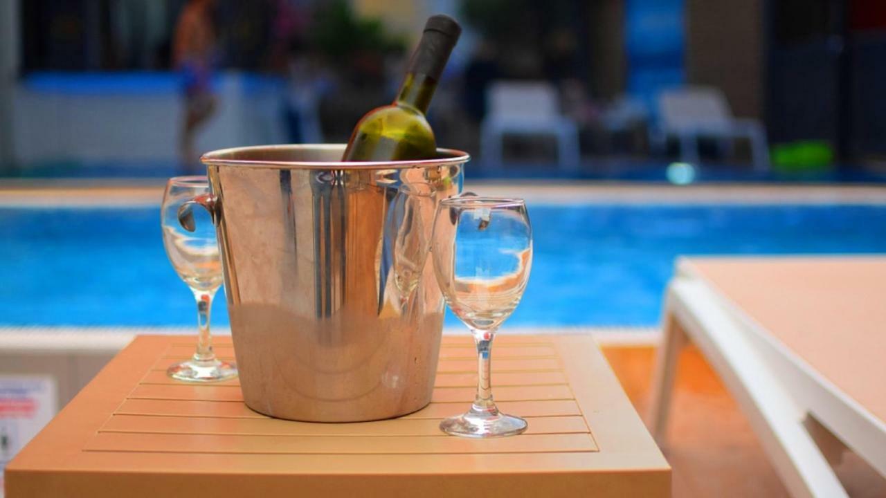 Stella Maris Apartments Водице Екстериор снимка